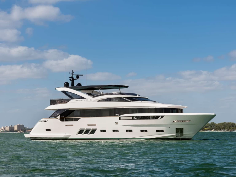 Yacht mit oder ohne Skipper Custom mieten in Fort Lauderdale
