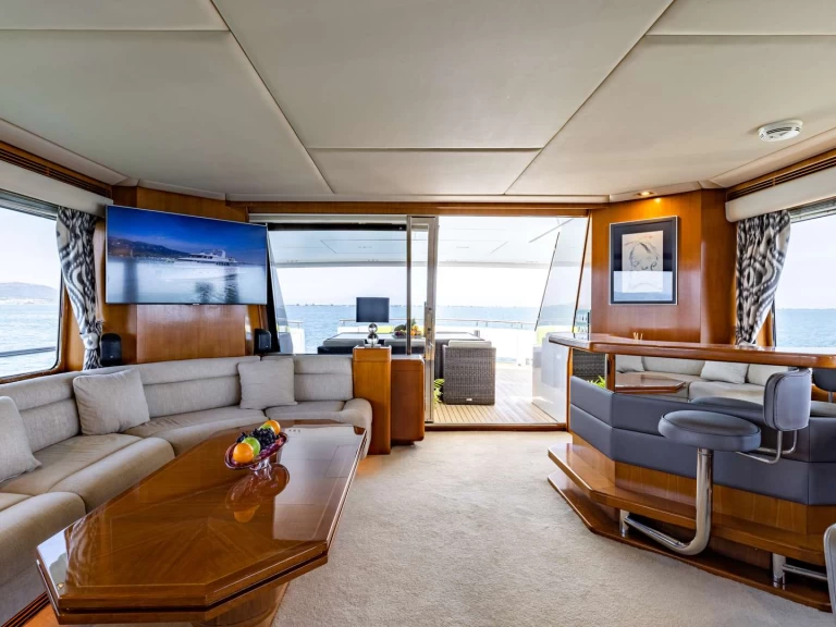 Ein DE VRIES CAMENA II mieten in Olbia