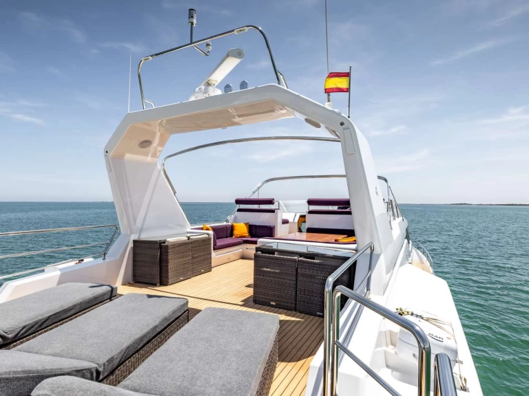Yacht mieten in Olbia - DE VRIES CAMENA II