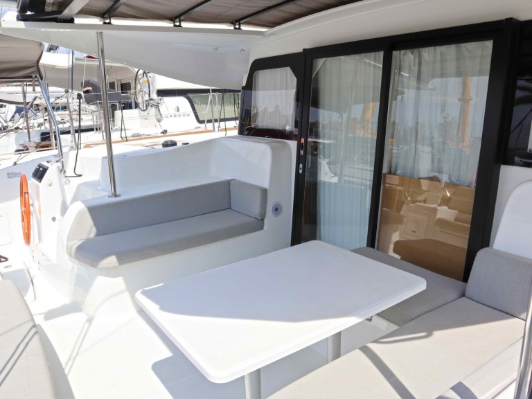 YachtCharter in Paros (Insel) - Excess Excess 11 auf SamBoat