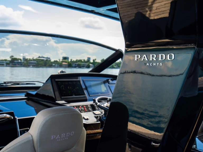 Yacht mieten in Montauk - Pardo Yachts FULL POP