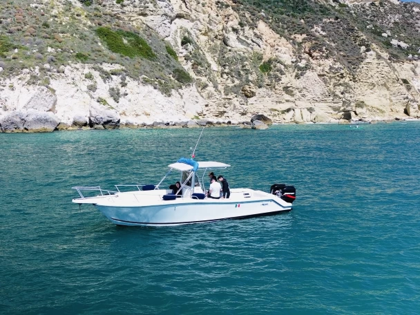 Mako 282 mieten Cagliari Port