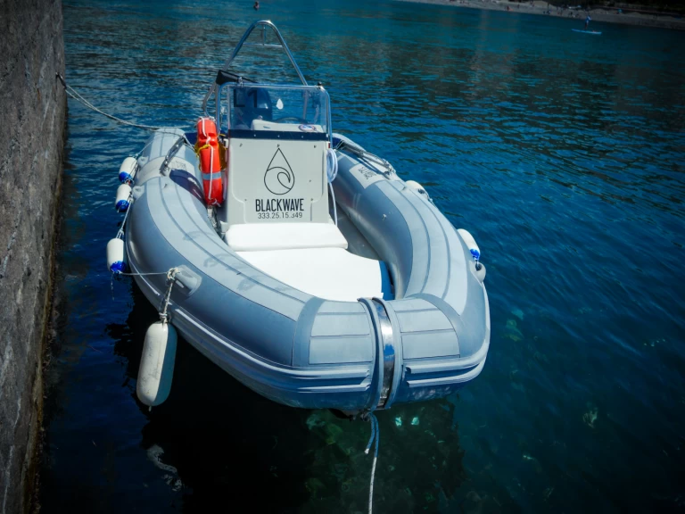 Vermietung Schlauchboot Suzuki mit Führerschein