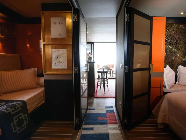 HOUSE OF HÜTTER GOLDFINGER mieten Ibiza Town