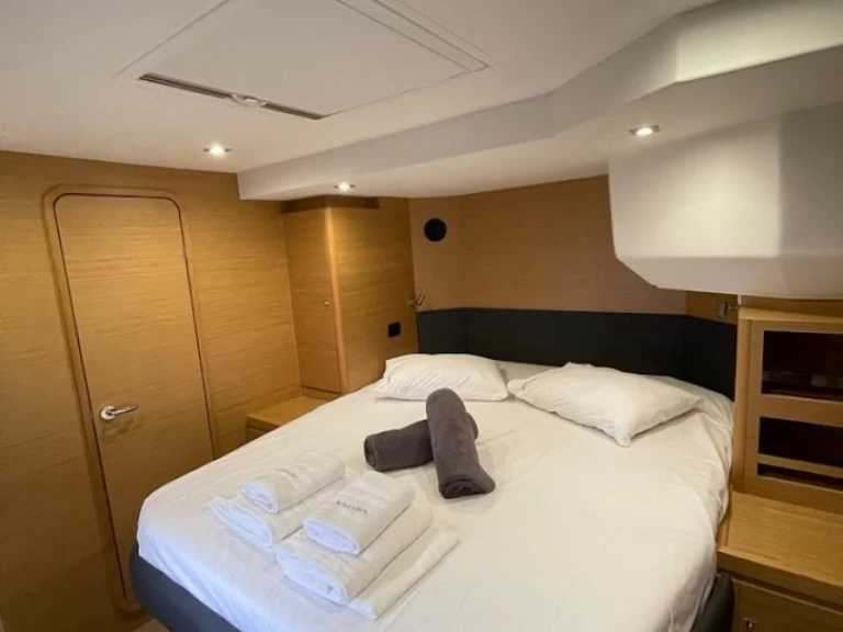 Katamaran mit oder ohne Skipper Dufour mieten in Préveza