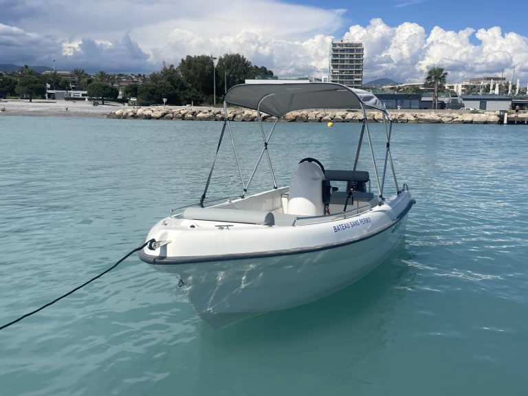 Vermietung Motorboot Karel mit Führerschein