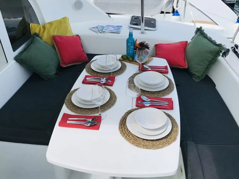 Boot mieten Pointe-à-Pitre günstig Lagoon 380