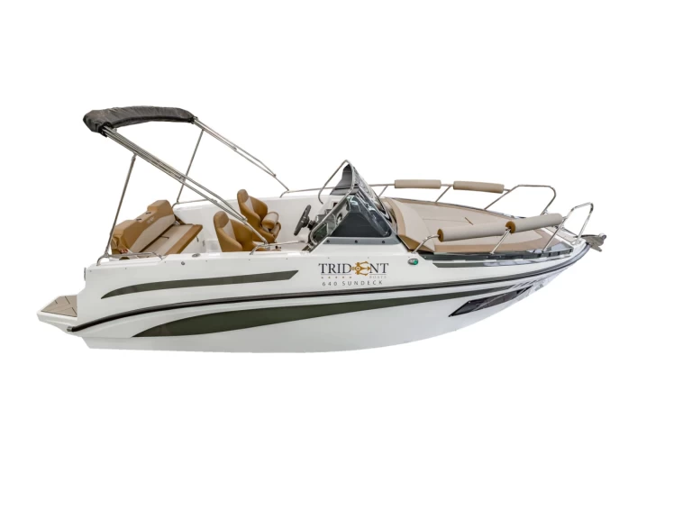 Motorboot mieten in Sant Antoni de Portmany - trident 640 SUNDECK