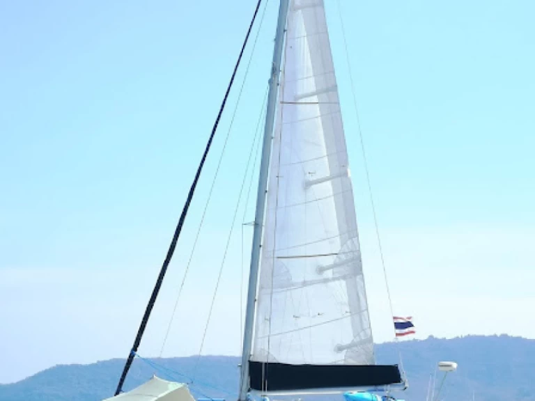 Katamaran mit oder ohne Skipper Catamaran mieten in Phuket