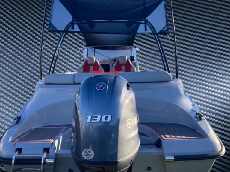 Ein FEMIS AQUA 620 SPORT mieten in Port de Pollença