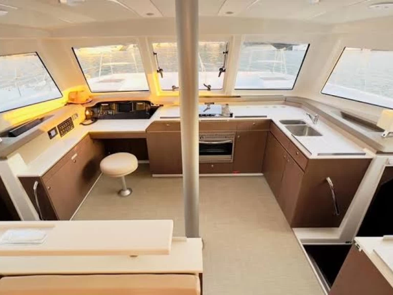 Vermietung Katamaran Bali mit Führerschein