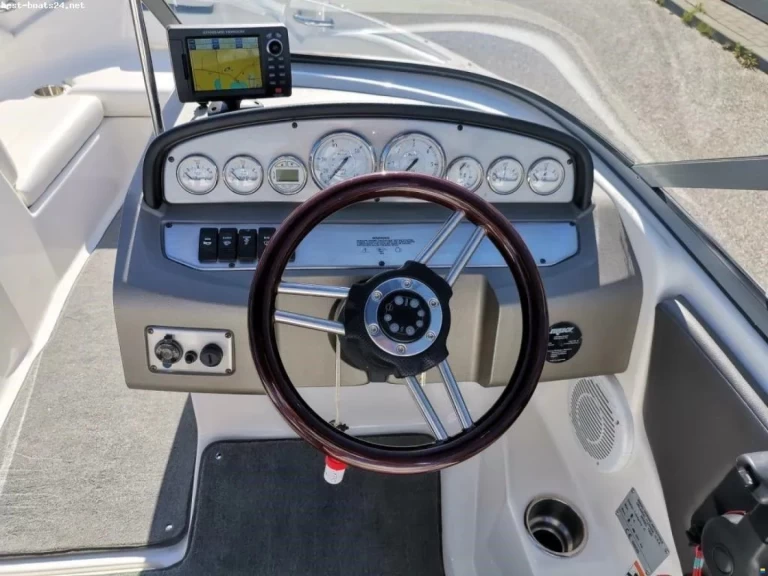 Vermietung Motorboot Régal mit Führerschein