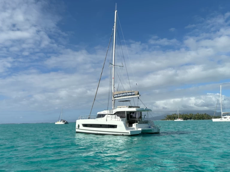 Bootsverleih Bali Catamarans Bali Catspace Voile Praslin Island Samboat