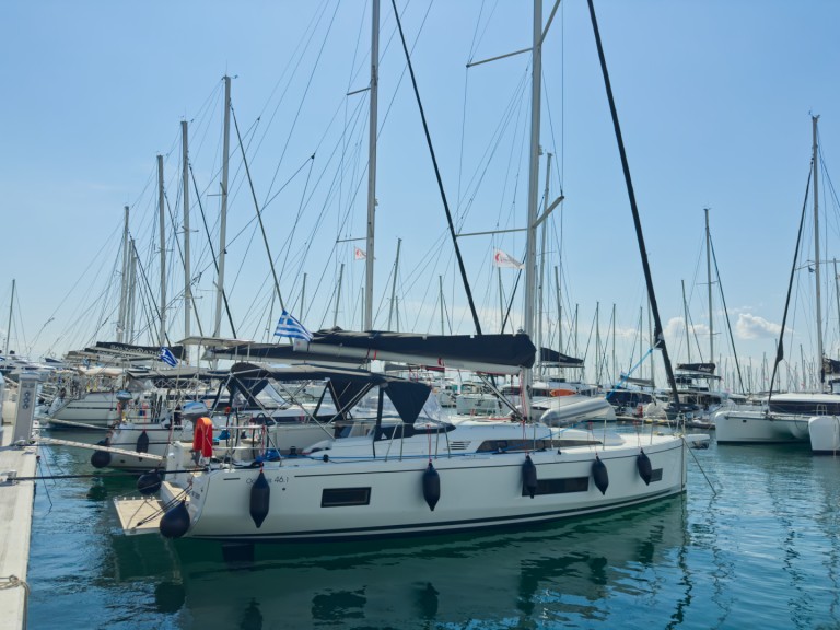 Segelboot mit oder ohne Skipper Bénéteau mieten in Álimos