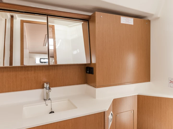 Ein Bavaria Bavaria C45 mieten in Lefkáda