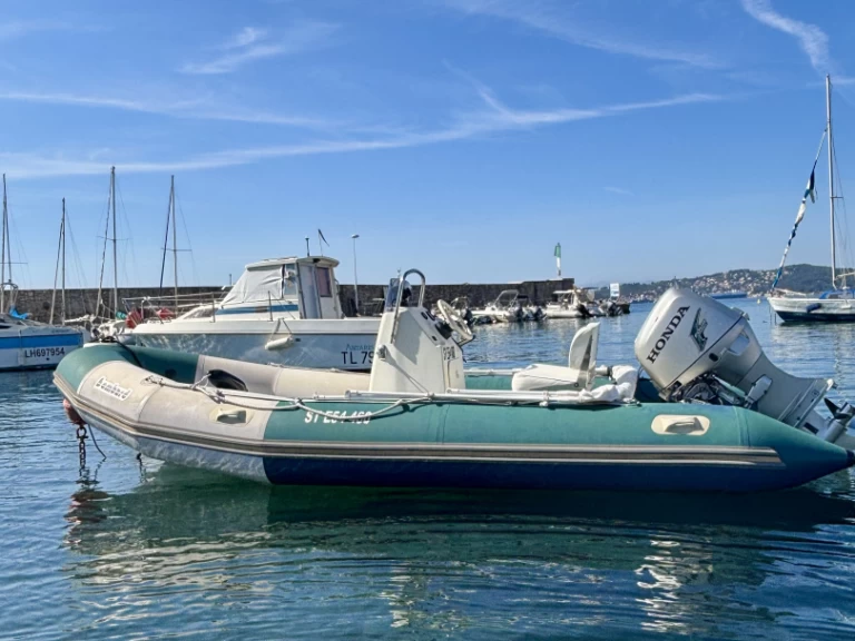 Vermietung Schlauchboot Bombard mit Führerschein