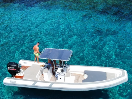 Vermietung Schlauchboot Sea Water mit Führerschein
