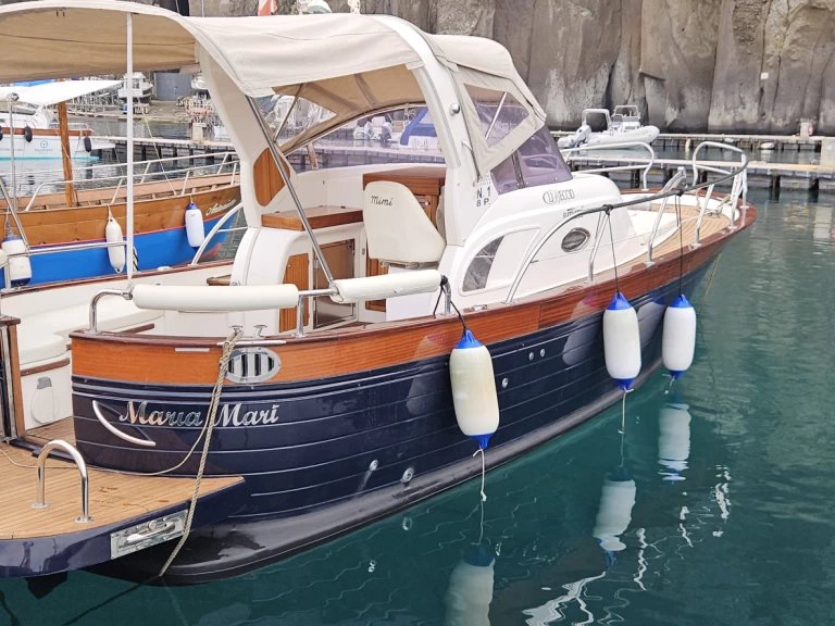 Bootsverleih Mimi Scirocco 850 sport  Piano di Sorrento Samboat