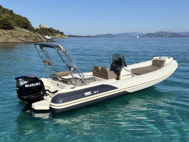 YachtCharter in Gapeau - Lomac Lomac 600 IN auf SamBoat