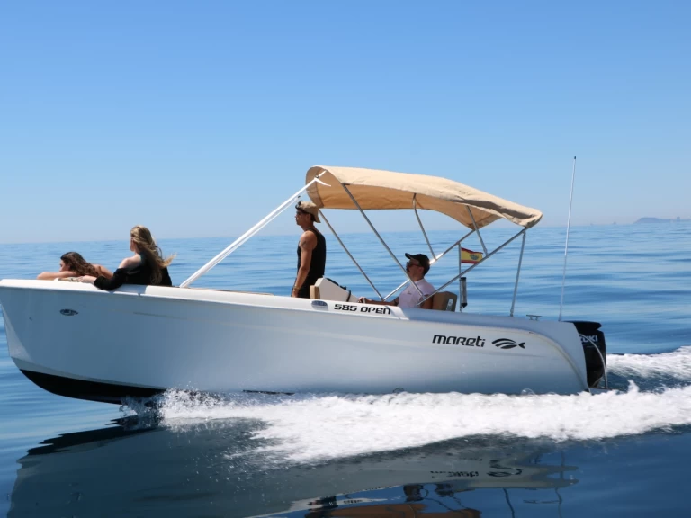 Motorboot mit oder ohne Skipper Darekco Mareti mieten in Mataró