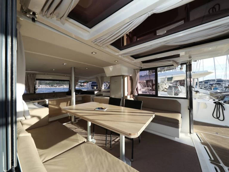 Vermietung Katamaran Catana mit Führerschein