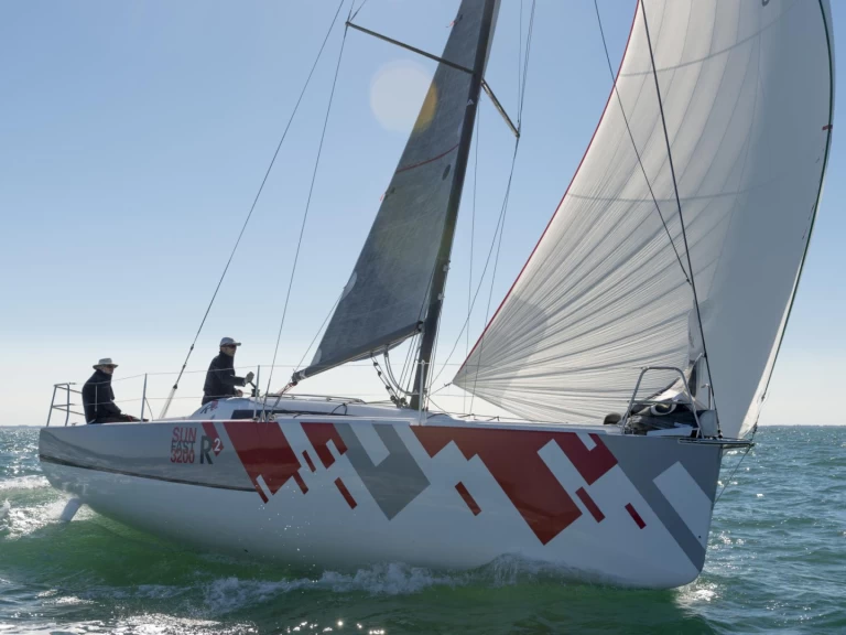 Boot mieten Port-Haliguen günstig Sun Fast 3200