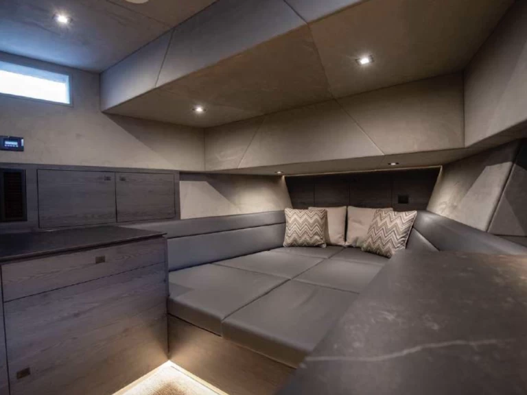 YachtCharter in Marina Ibiza - Vanquish VQ 58 auf SamBoat