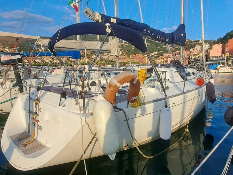 Segelboot mit oder ohne Skipper Bénéteau mieten in La Spezia