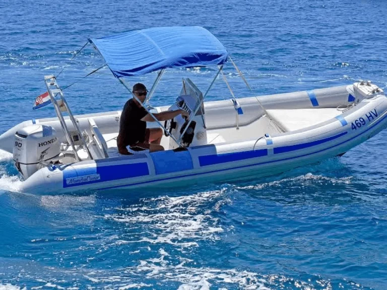 Boot mieten Hvar günstig Maestral 570