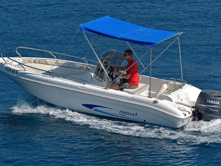 Vermietung Motorboot Marvel mit Führerschein