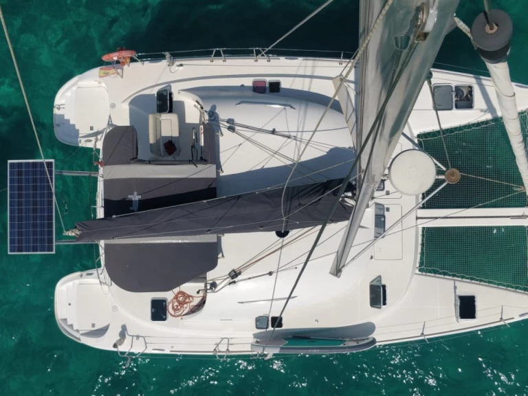 YachtCharter in Barcelona - Lagoon Lagoon 380 auf SamBoat