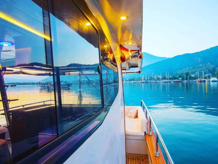 Boot mieten Fethiye Harbour günstig costome made 