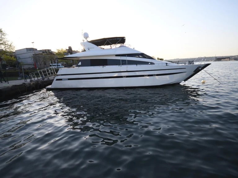 Ein Azimut 70 Azimut 70 mieten in D-Marin Göcek Marina