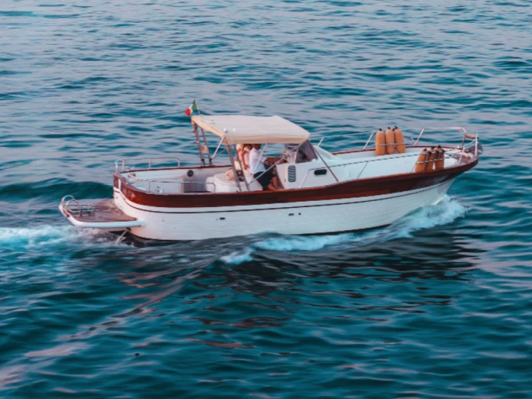 Ein Gozzo Cilento 35 mieten in Seiano