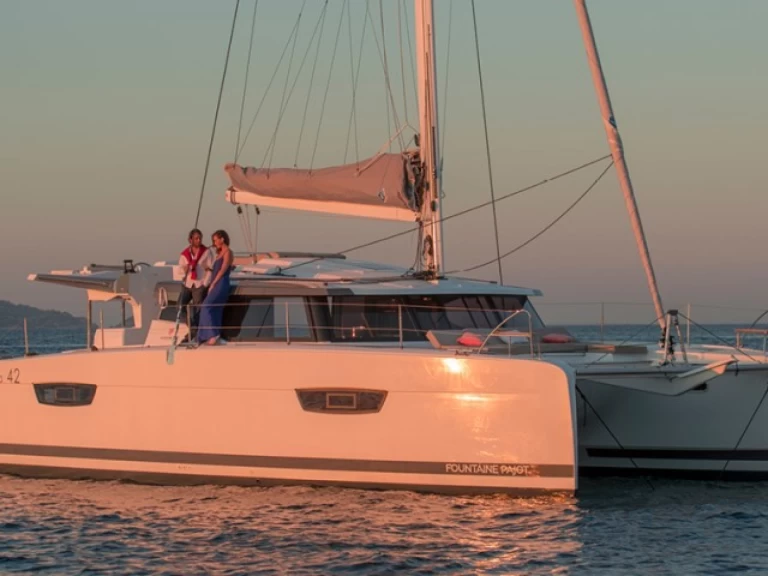 Vermietung Katamaran Fountaine Pajot mit Führerschein