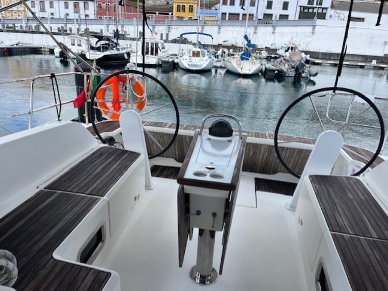 Boot mieten Angra do Heroísmo günstig Cruiser 46