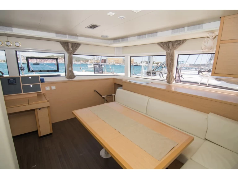 Vermietung Katamaran Lagoon mit Führerschein