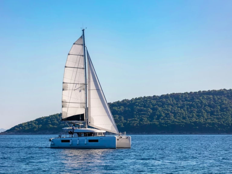 YachtCharter in Kaštela - Lagoon Lagoon 40 auf SamBoat