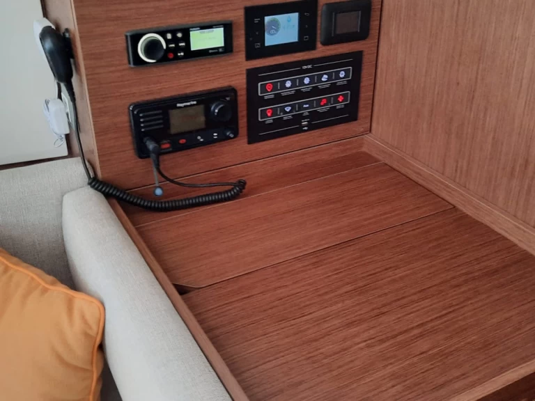 Boot mieten Split günstig Oceanis 40.1