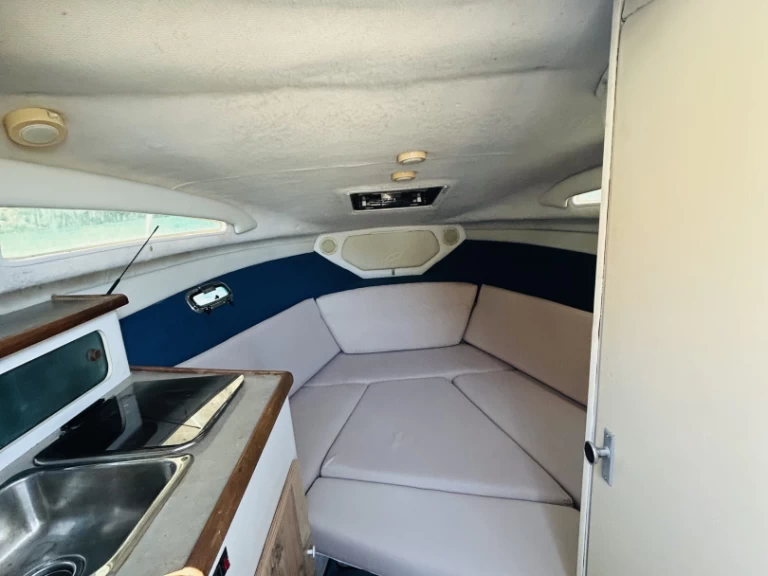 Motorboot mit oder ohne Skipper Bayliner mieten in Zakynthos