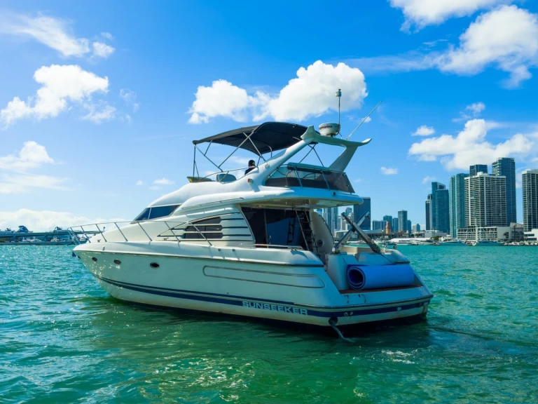 Bootsverleih Sunseeker Manhattan 50 Miami Samboat