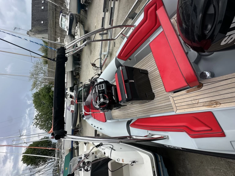 Schlauchboot mit oder ohne Skipper Thor mieten in Arzon