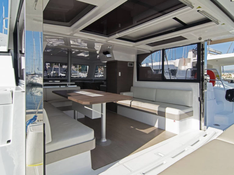 Ein Bali Bali Catspace Voile mieten in Split