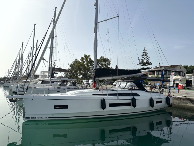 Vermietung Segelboot Bénéteau mit Führerschein