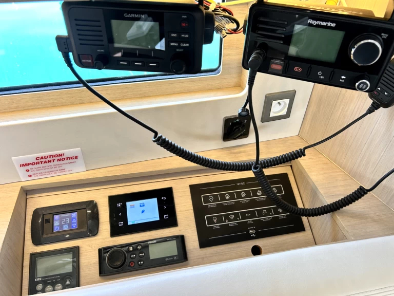 Segelboot mieten in Gouviá - Bénéteau Oceanis 46.1