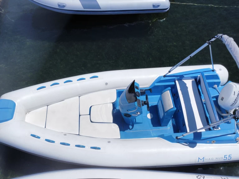 Schlauchboot mieten in Porto Rotondo zum besten Preis