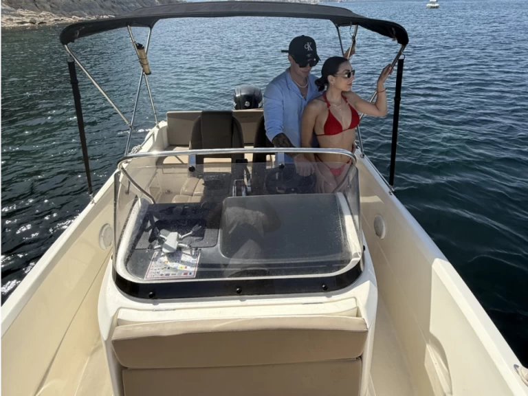 Quicksilver Activ 605 Open mieten Calp / Calpe