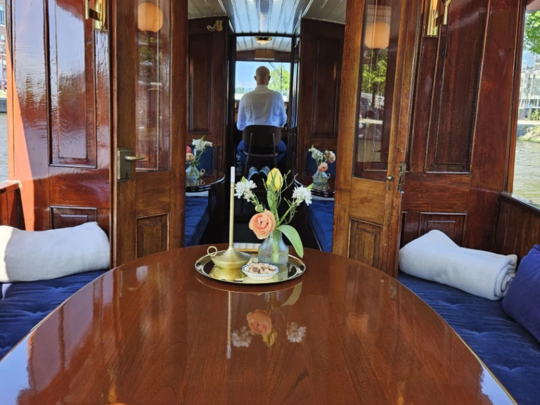 Custom Made Sloop mieten Amsterdam