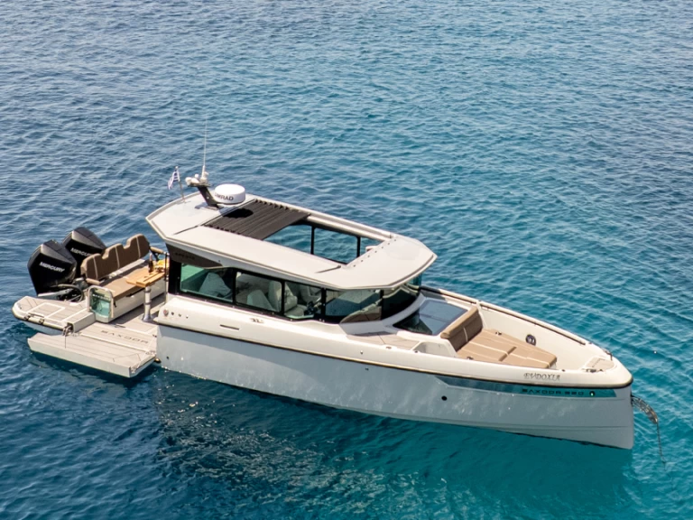 Boot mieten Athen günstig Saxdor 320 GTC