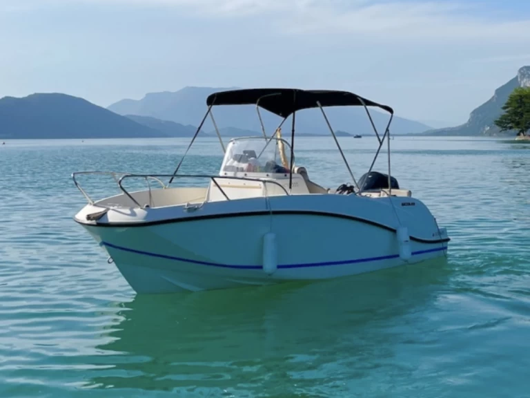 Motorboot mit oder ohne Skipper Quicksilver mieten in Aix-les-Bains